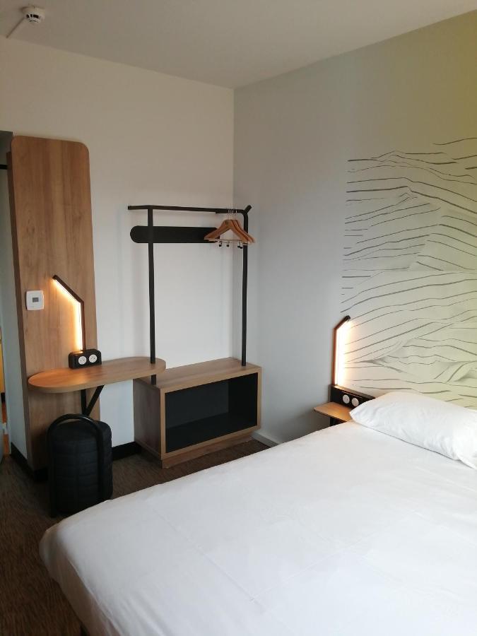 B&B Hotel 위스트르앙 외부 사진